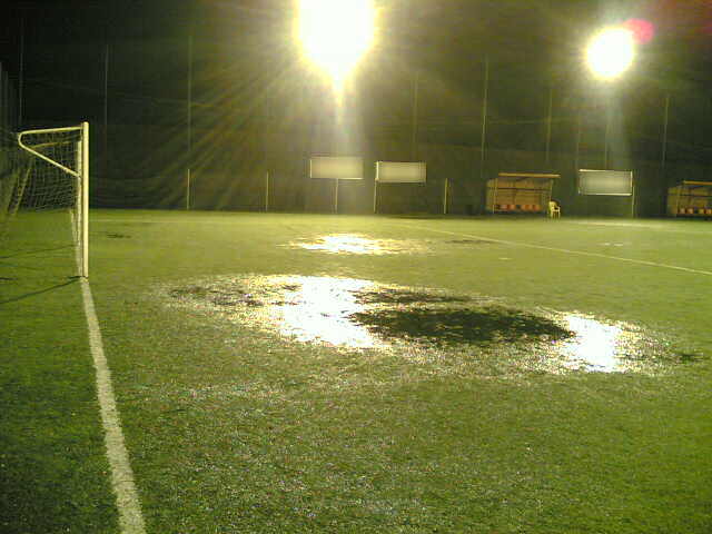 03032005campo-allagato