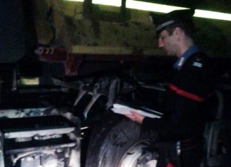 Attentato incendiario nella notte lungo il cantiere sulla 131